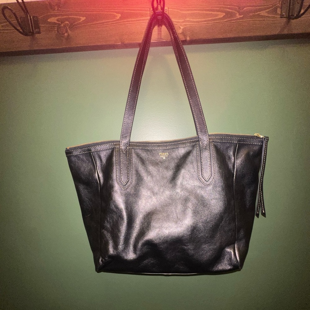 FOSSIL Sydney Tote - Picture 2 of 10
